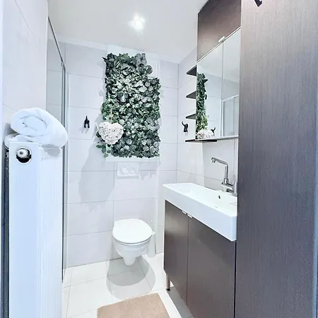 Ruime Moderne Duplex In * 오스텐드